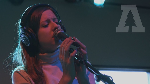 Molly Burch on Audiotree Live ( Full