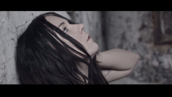 Derange, Pretty Ones, ( Official Music
