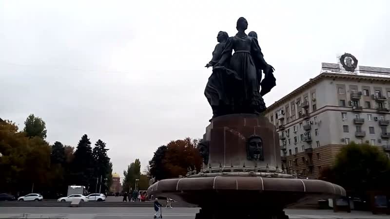 Фонтан Искусство на Центральной набережной Волгоград Fountain