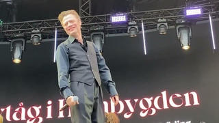 Bjrn Dixgrd of Mando Diao - Strvtg I Hembygden live in Malm 2024