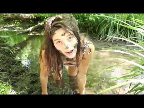 ASMR in a SWAMP ( Water sounds, mud, nature sounds SHREK