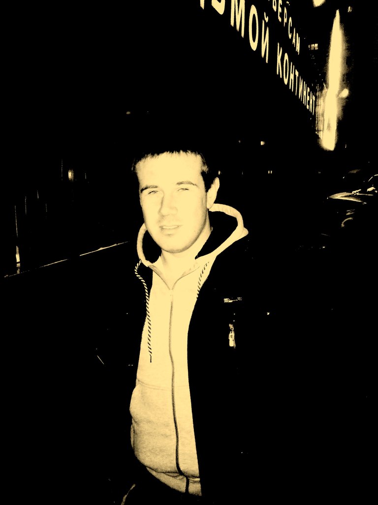 Андрей Глухов | Москва