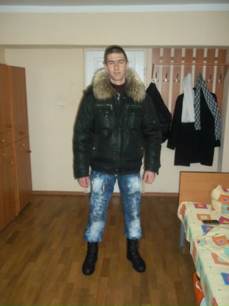 №2, Артур Матковський, 35 лет №2, Артур Матковський, 35 лет