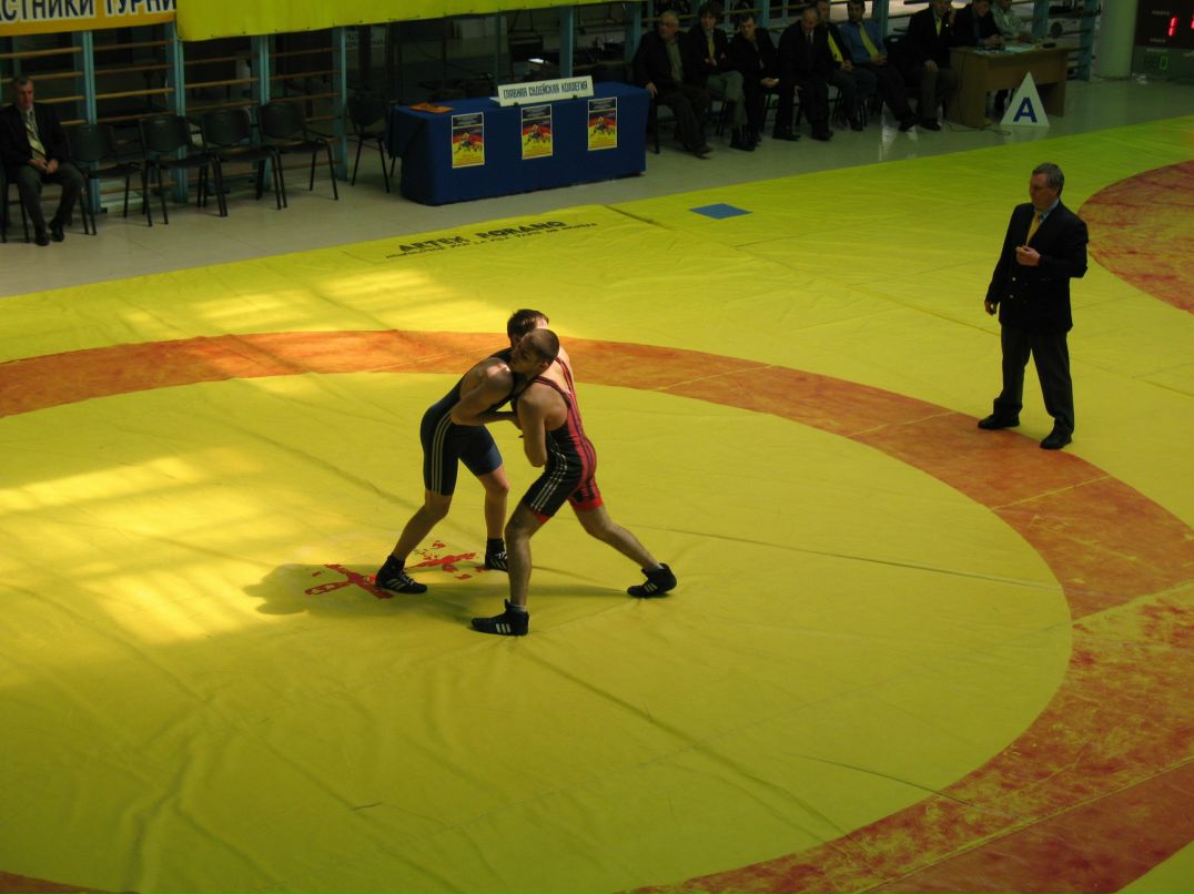 Славєнтій Хасан | 