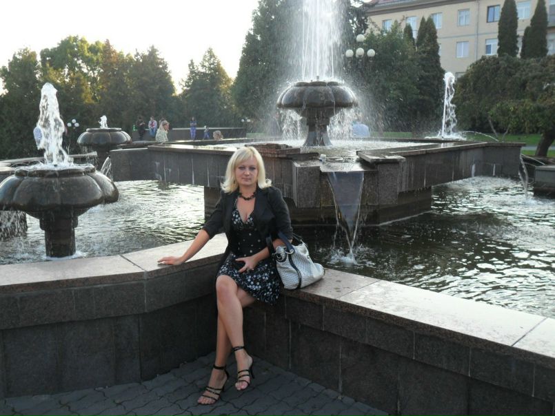 №1, Іра Софина, 40 лет №1, Іра Софина, 40 лет
