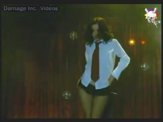 aziatku-mashine-smotret-striptiz-film-dikiy-angel-foto-video