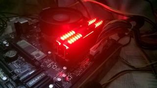 Оперативная память DDR4 Corsair Vengeance RGB CMR16GX4M2C3000C15 8+8 GB