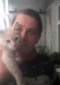 Оля Попова