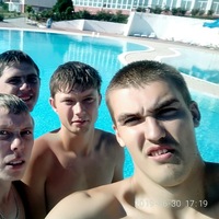 Славик Попов