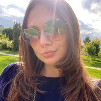 Анюта Попова