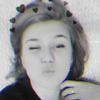 Оля Попова
