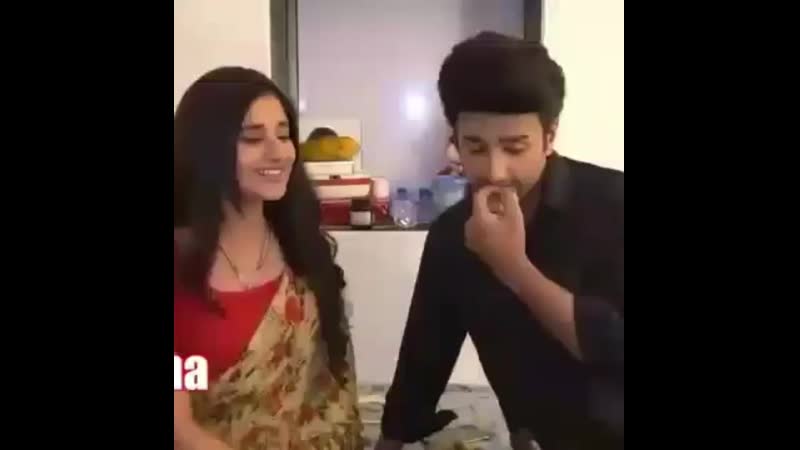 VID_454810918_215452_725.mp4