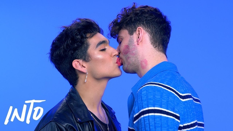 Guys making out with gay guys/movies