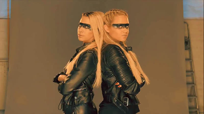 MANDY ft. Jelle Van Dael We Are Warriors ( Official Video