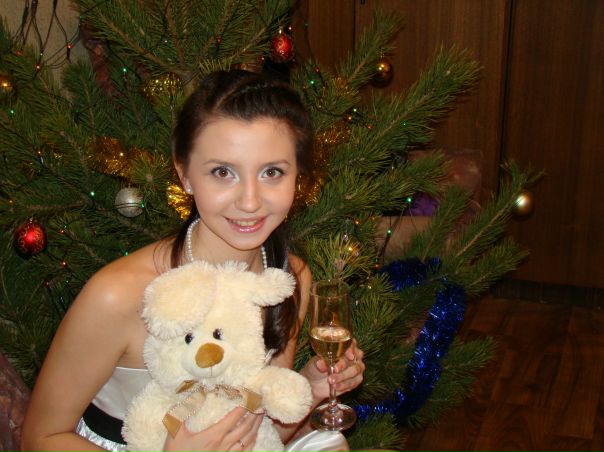 №13, Юлия Викторова №13, Юлия Викторова