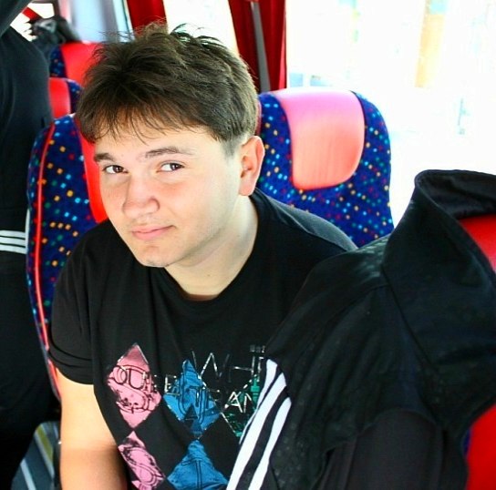 Олег Кундря shade | Львов