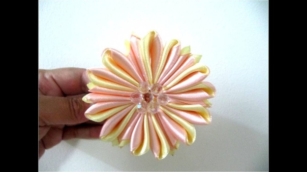 Moños flores matizadas para el cabello en cintas