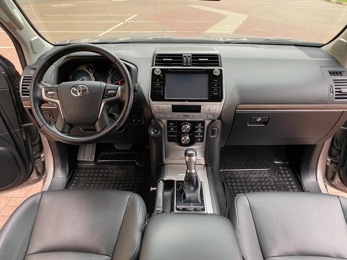 Toyota Land Cruiser Prado 2018