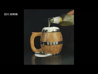 Кружка в форме деревянного бочонка