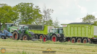 Fendt Traktoren versinken im Morast Schlammschlacht 2021 Ganzpflanzensilage GPS Hckseln & Grubbern
